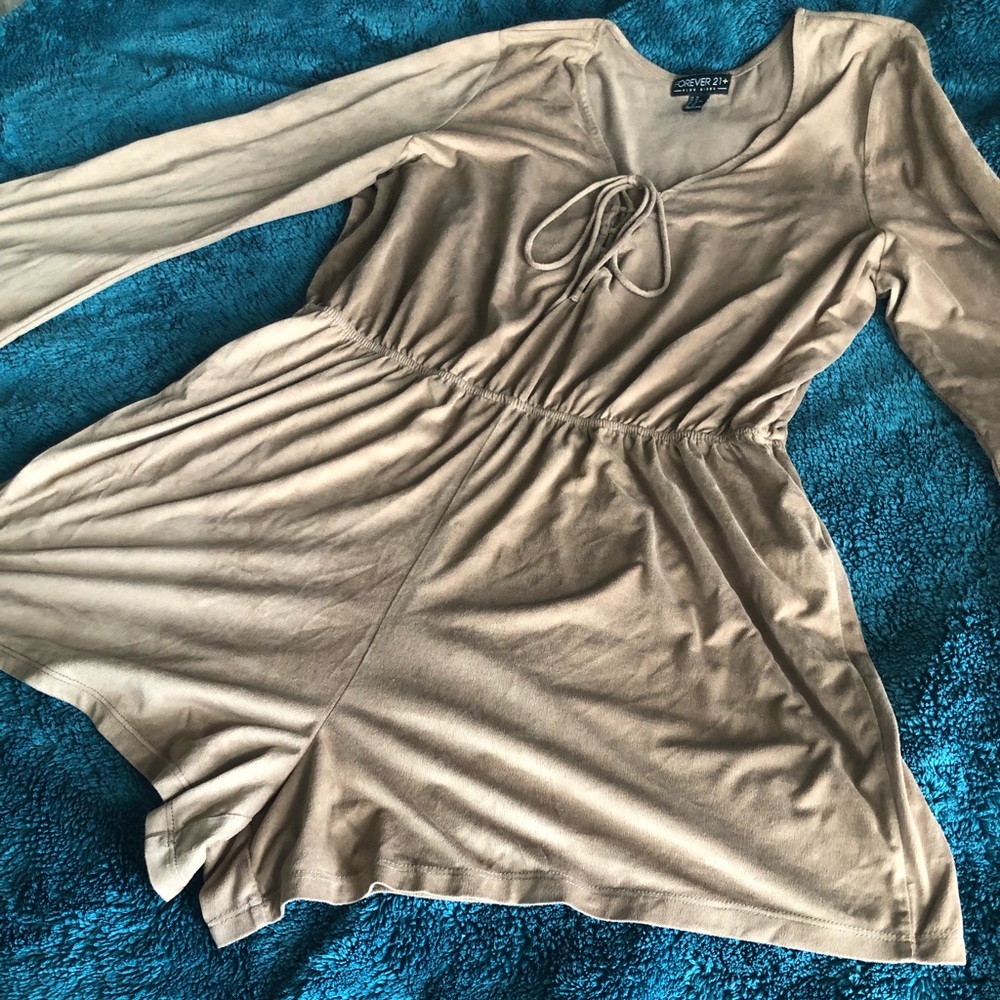 😊Plus Faux Suede Romper! Boho Vibe! - Picture 2 of 5